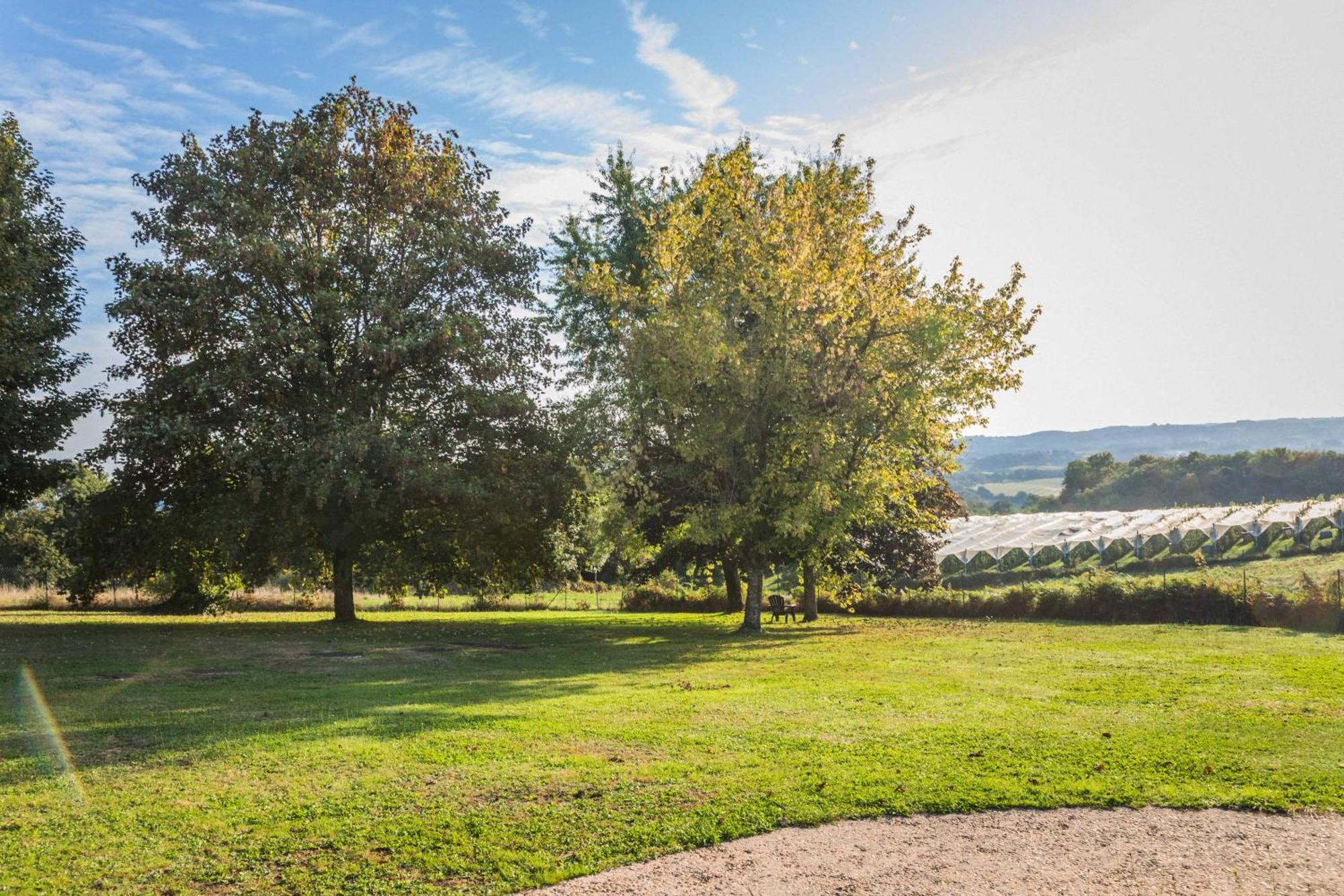 Relais Du Bas Limousin Hotell Sadroc Exteriör bild